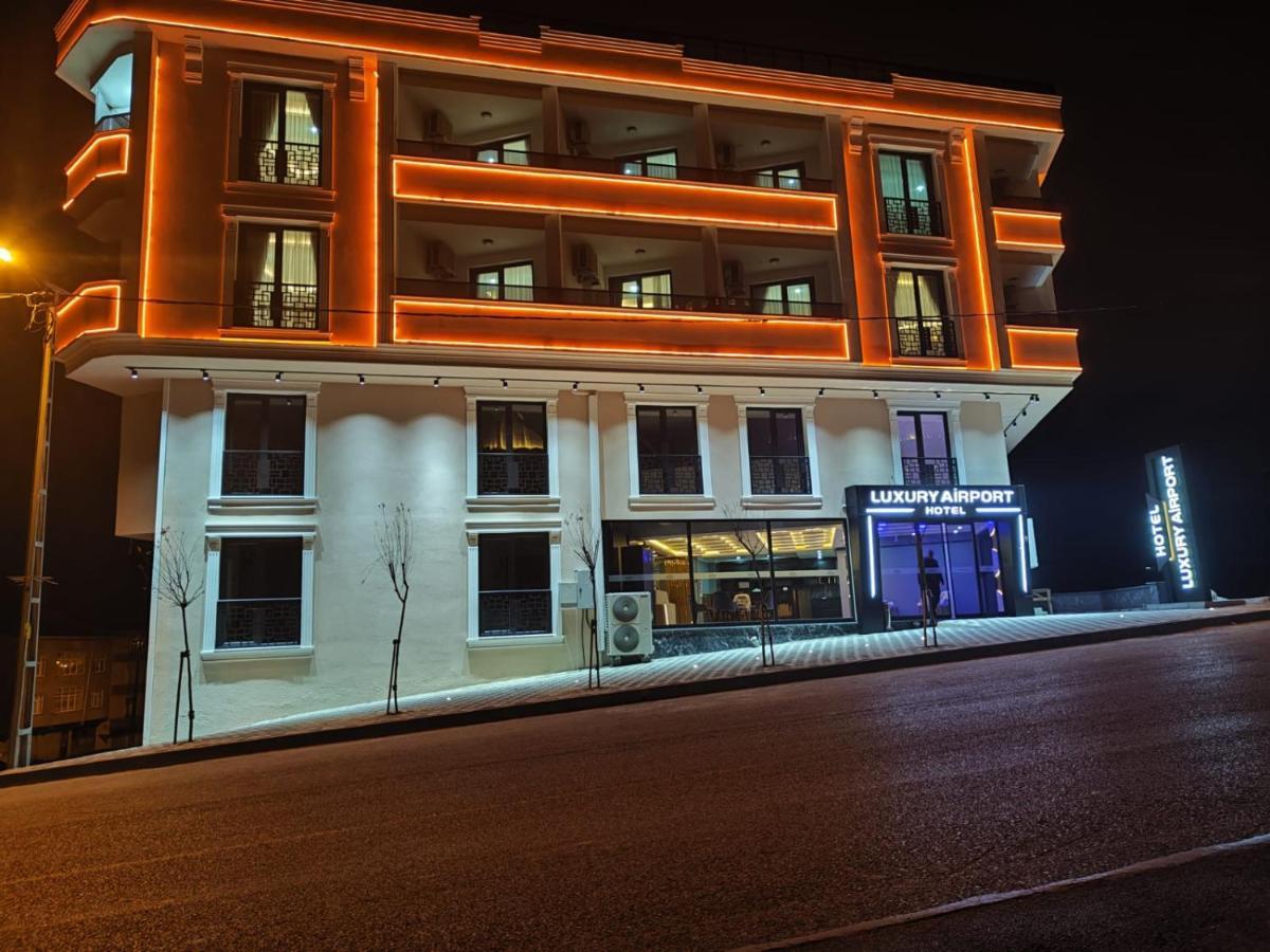 Luxury Airport Hotel By Zazzoni-Istanbul Airport Arnavutkoy Exterior foto