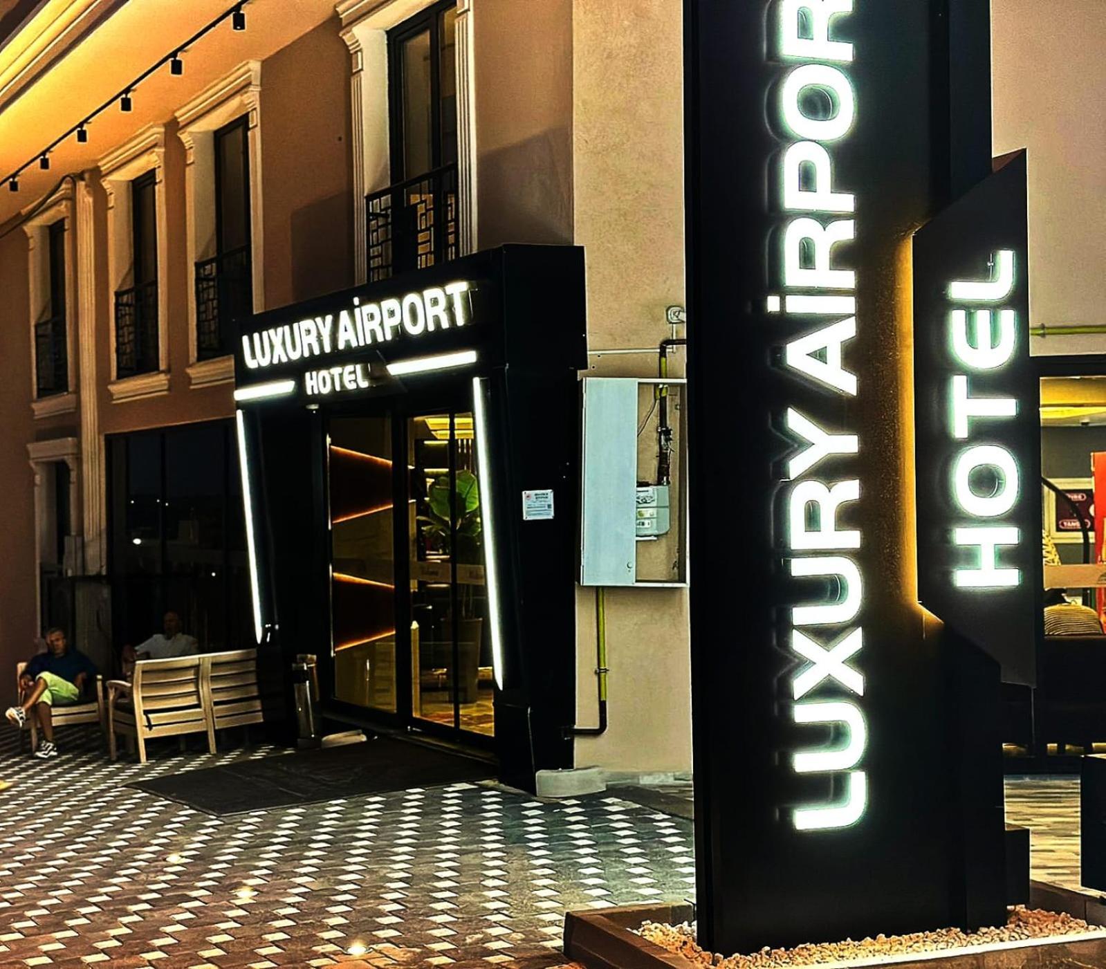 Luxury Airport Hotel By Zazzoni-Istanbul Airport Arnavutkoy Exterior foto